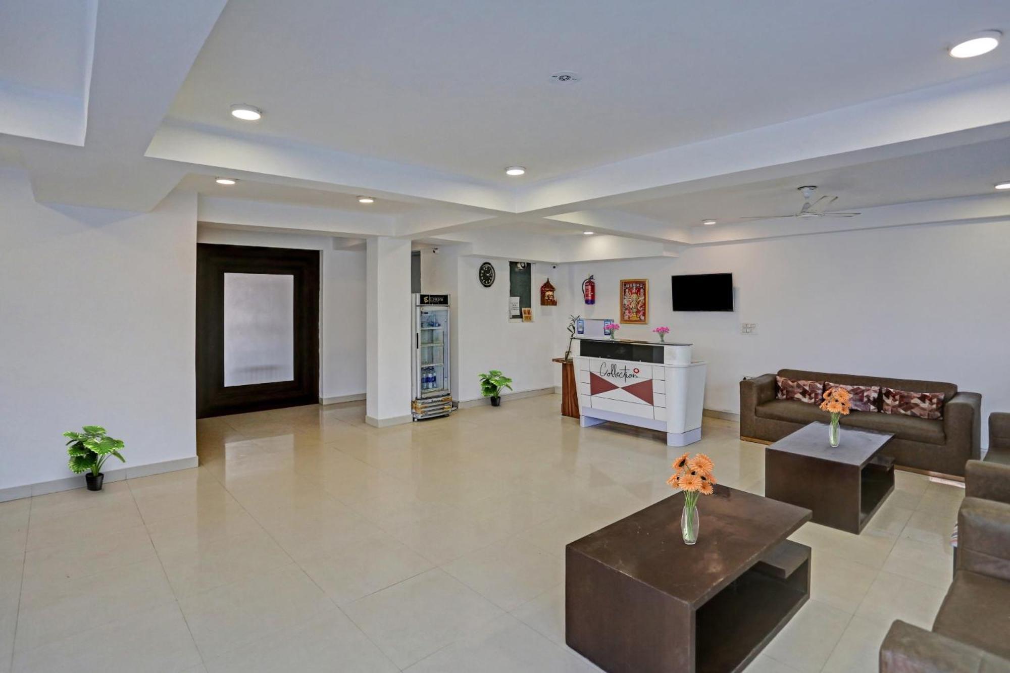 Hotel O The Grand Palm Gurgaon Esterno foto